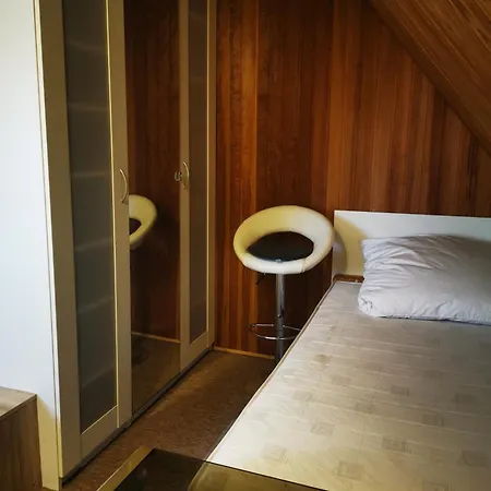 Ferienwohnung Zimmer Homestay Darmstadt